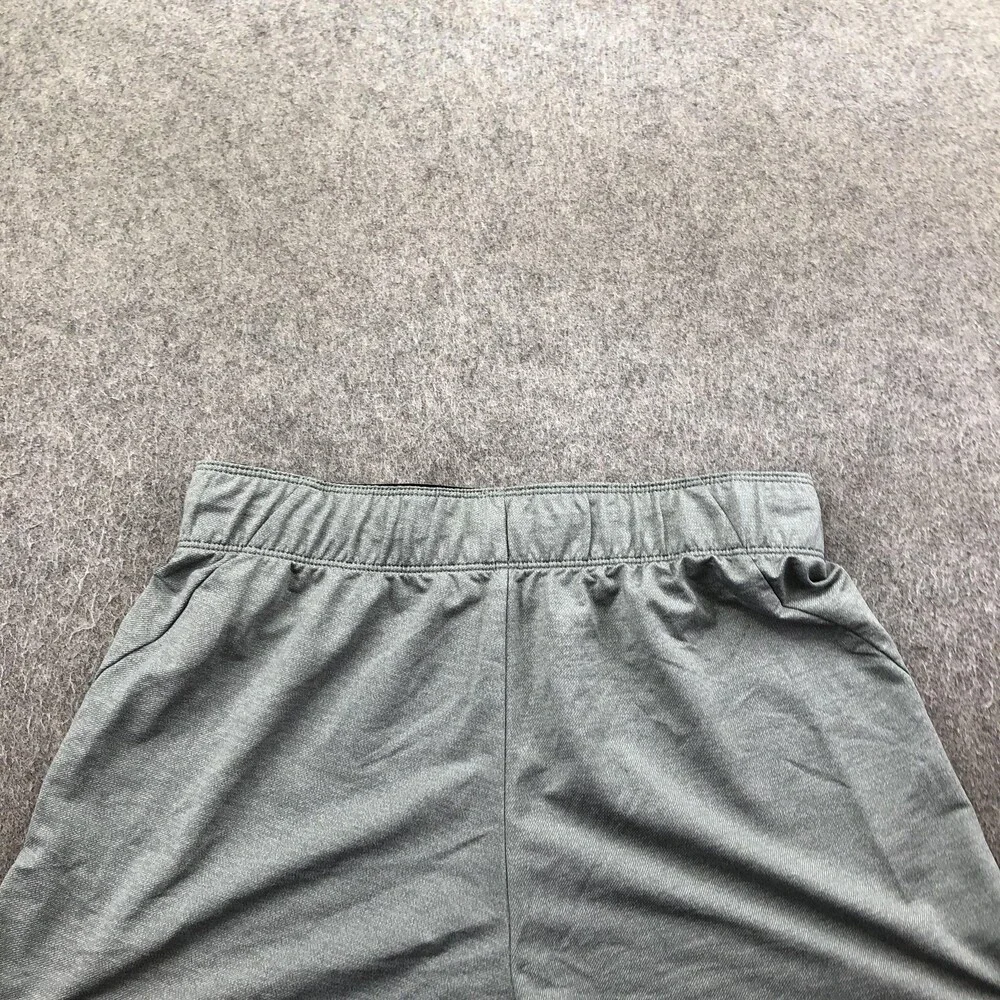 Nike Shorts Womens XS Gray Dri-FIT 3.5 In Running Lined Athletic Gym Pockets